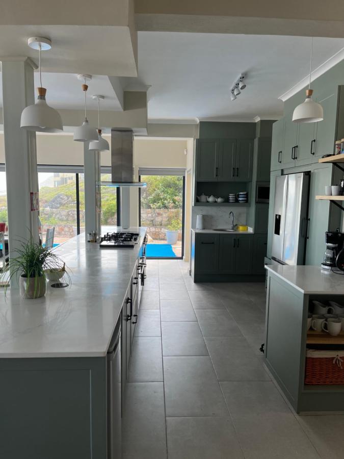 Villa Coastal Haven à Scarborough Extérieur photo