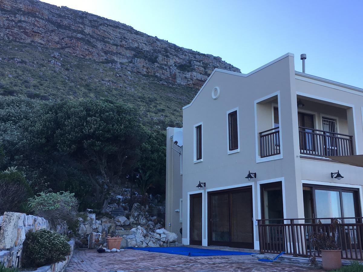 Villa Coastal Haven à Scarborough Extérieur photo